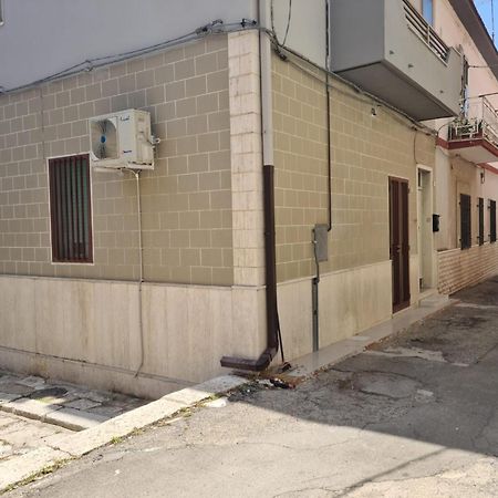 Le Stanze Di Ricci - Affittacamere Low Cost Lesina Extérieur photo