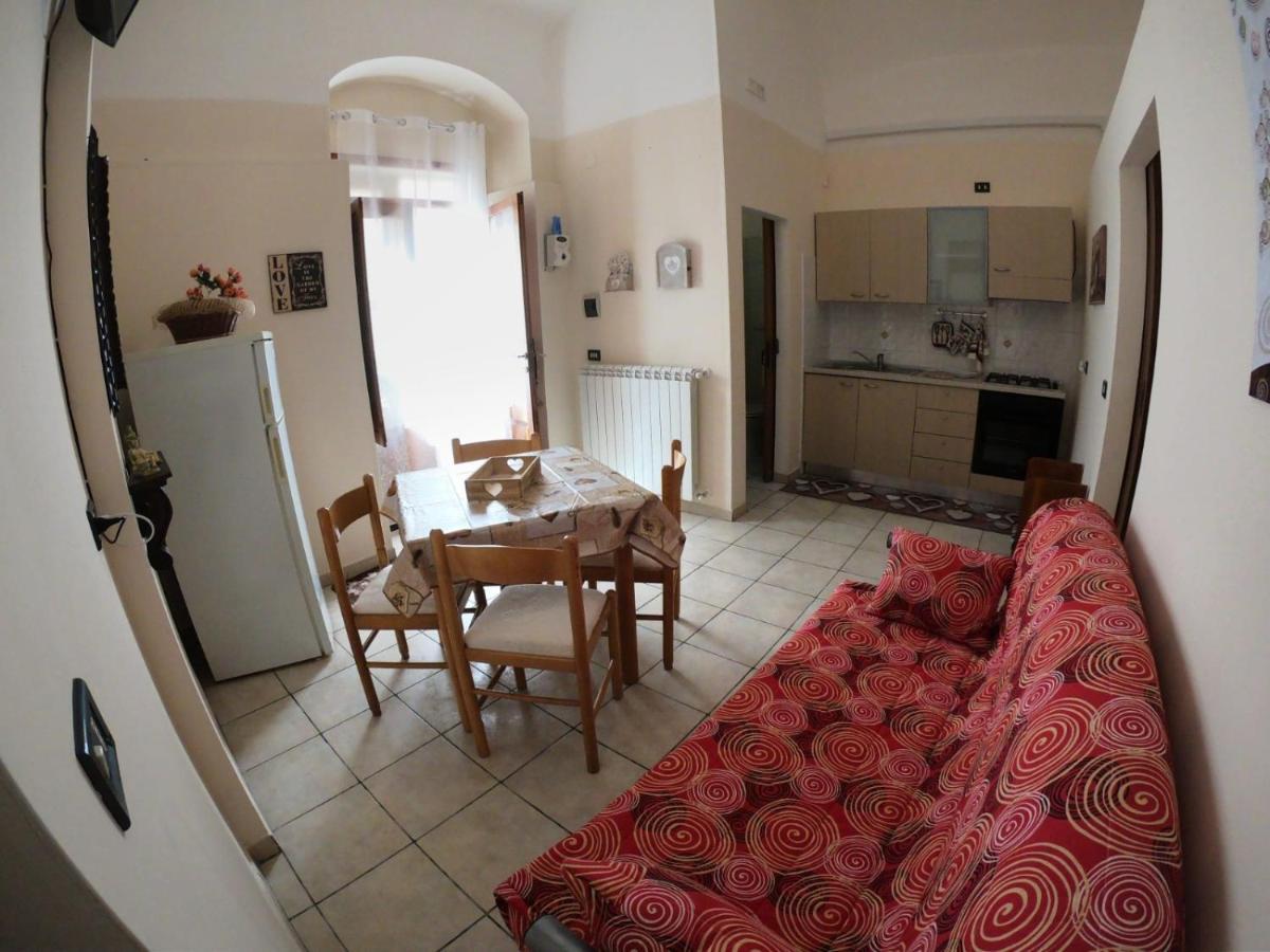 Le Stanze Di Ricci - Affittacamere Low Cost Lesina Extérieur photo